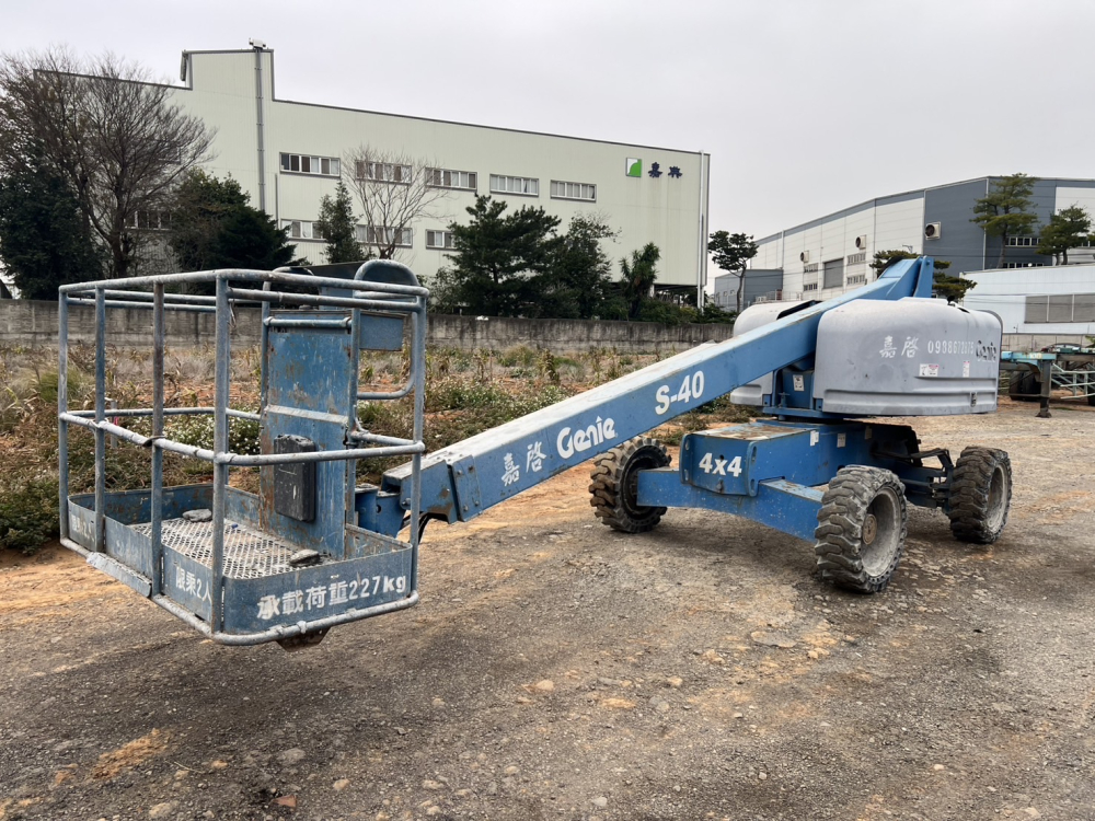 Genie  S-40/12米高空作業車